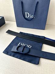 Christian Dior Pebbled Calfskin Belt with Tonal Matte CD Buckle – Multi-Color Collection - 4