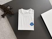 Louis Vuitton White T-Shirt with Blue Crest Emblem - 2