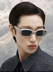 Gentle Monster Rectangle Flat-Top Sunglasses – Mixed Colors - 4