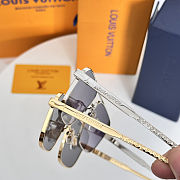 Louis Vuitton Unisex Sunglasses – Luxury Square & Aviator Collection - 2