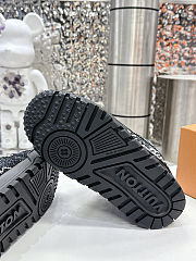 Louis Vuitton Trainer Sneaker “Strass Black” 1ACEOJ - 6