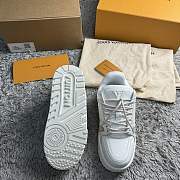 Louis Vuitton Trainer Sneaker “Triple White” 1ACNY1 - 4