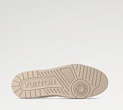 Louis Vuitton Trainer Sneaker “Beige White Grained Leather” 1AHTM5 - 6
