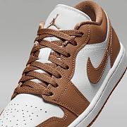 Air Jordan 1 Low “Light Brown/White” DC0774-202 - 4
