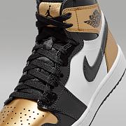 Air Jordan 1 Low G “Black/Metallic Gold” DQ0660-002 - 5