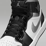 Jordan 1 Low “Black/Metallic Silver” – HV0789-010 - 5