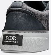 Dior B30 Sneaker in Anthracite Gray Grained Calfskin and Dior Oblique Canvas – 3SN303AAP_H870 - 2