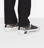 Dior B23 Low-Top Sneaker in Black and White Dior Oblique Canvas – 3SN249YJP_H961 - 2