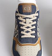 Dior B30 Sneaker in Blue Denim with Beige and Cognac Smooth Calfskin and Blue & Beige Raffia-Effect Dior Oblique Denim – 3SN272ZFK_H577 - 4