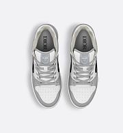 Dior B30 Sneaker in Gray and White Smooth Calfskin with Beige and Black Dior Oblique Jacquard – 3SN318ZXU_H860 - 6