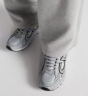 Dior B30 Sneaker in Dior Gray Technical Mesh and Dior Gray Technical Fabric – 3SN279ZRD_H868 - 3