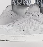 Dior B30 Sneaker in White Grained Calfskin and White Dior Gravity Leather – 3SN272ZAY_H000 - 5