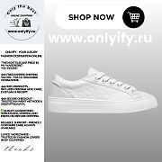 Dior B30 Sneaker in White Grained Calfskin and White Dior Gravity Leather – 3SN303ZAY_H000 - 1