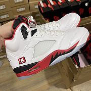 Air Jordan 5 Retro OG “White/Black/Fire Red” – HQ7978-101 - 3