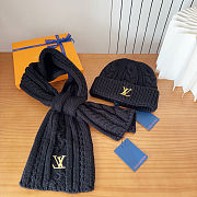 Louis Vuitton Scarf & Hat Set – Women’s Luxury Winter Knit Set - 5