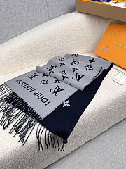 Louis Vuitton Monogram Classic Scarf – Luxury Wool Scarf for Women & Men - 4